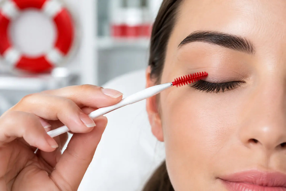 Eyelash Hygiene Guide for Calmer, Cleaner Lids